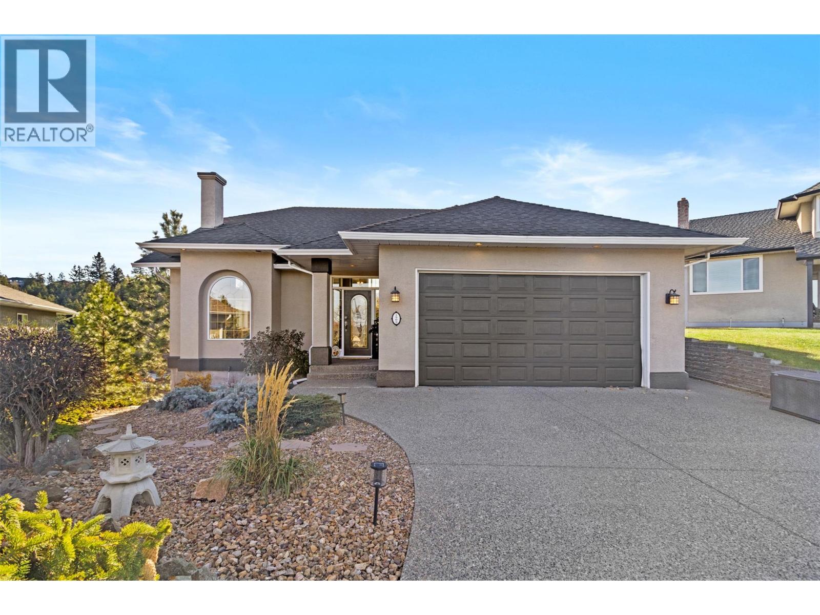 MLS® listing #29080133 for sale located at 1909 GLEN GARY Drive