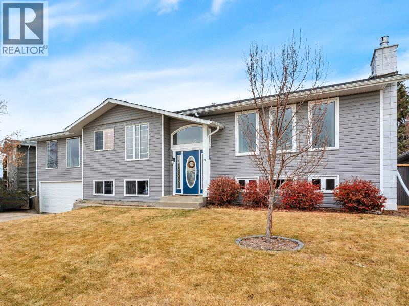 MLS® listing #29081262 for sale located at 7 Westview Drive