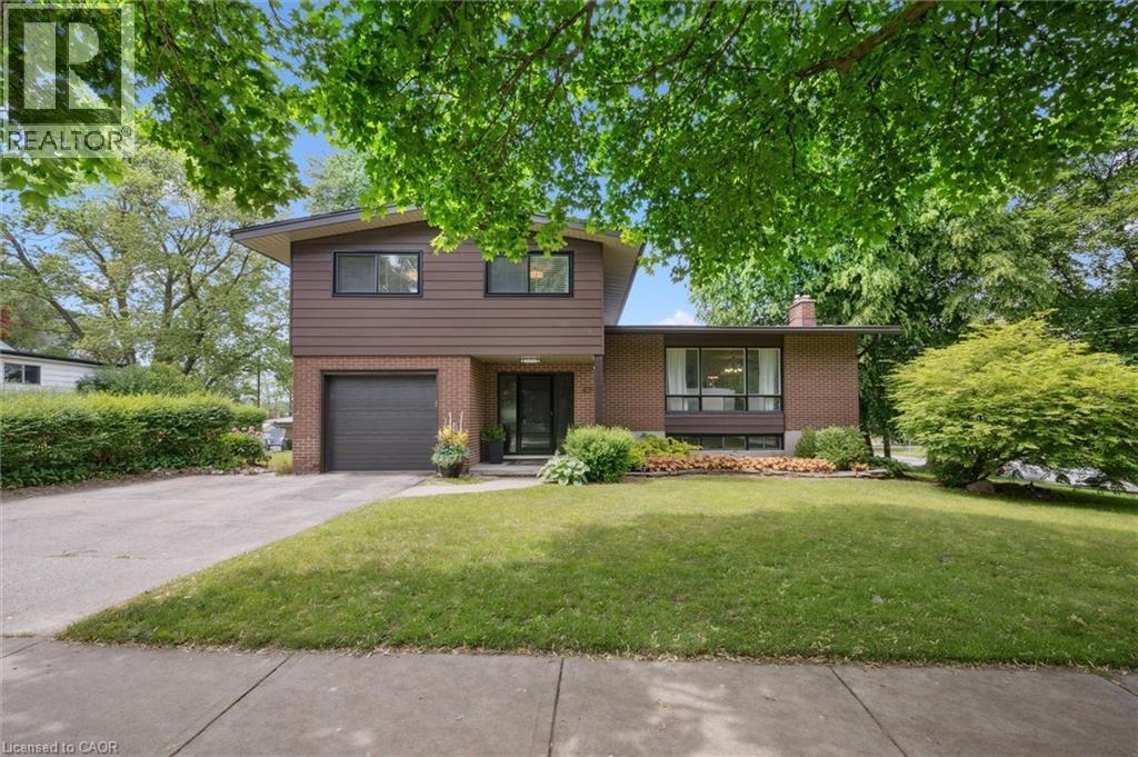 MLS® listing #29087029 for sale located at 321 DIXON Street