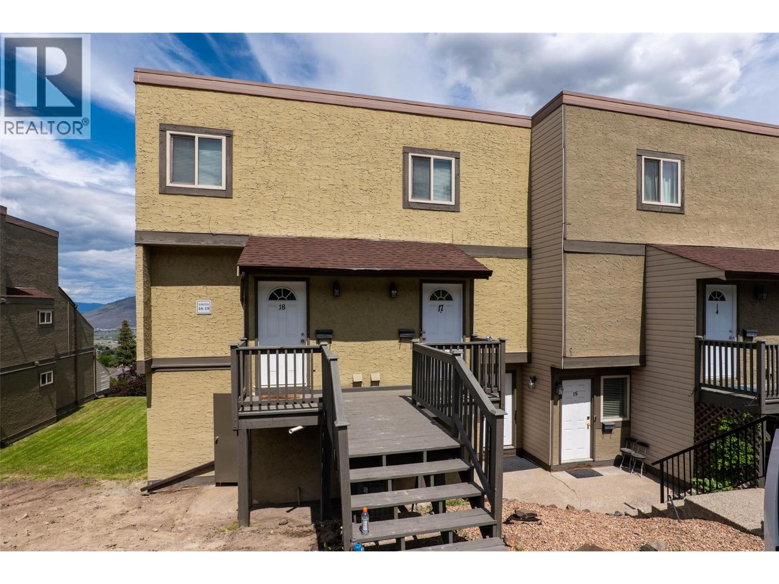 MLS® listing #29087966 for sale located at 1750 Summit Drive Unit# 16