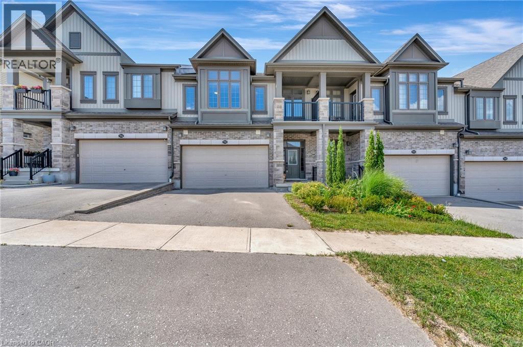 MLS® listing #29088178 for sale located at 592 MAYAPPLE Street