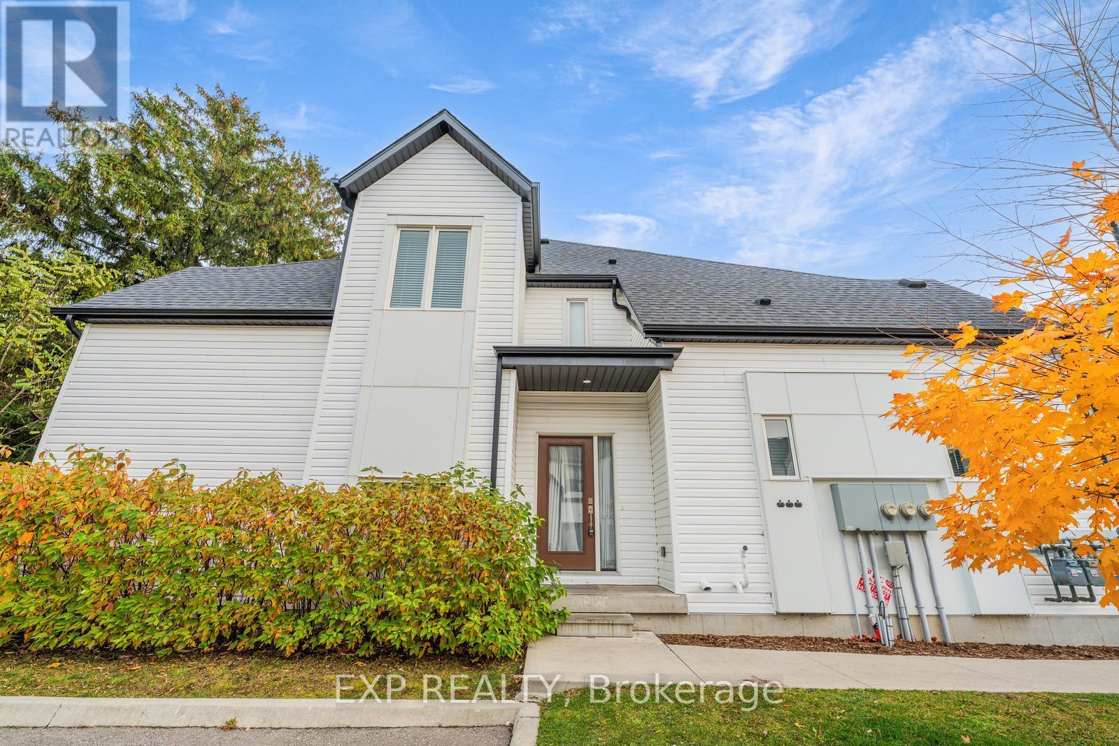 MLS® listing #29089887 for sale located at 40 - 110 FERGUS AVENUE