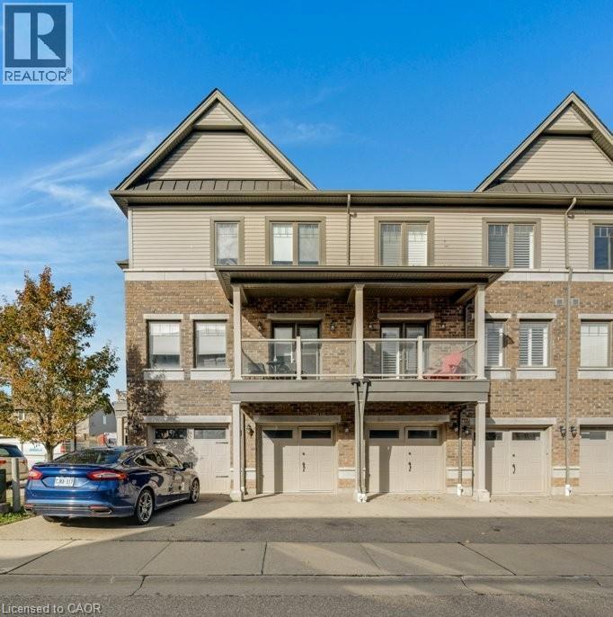 MLS® listing #29092028 for sale located at 70 WILLOWRUN Drive Unit# E7