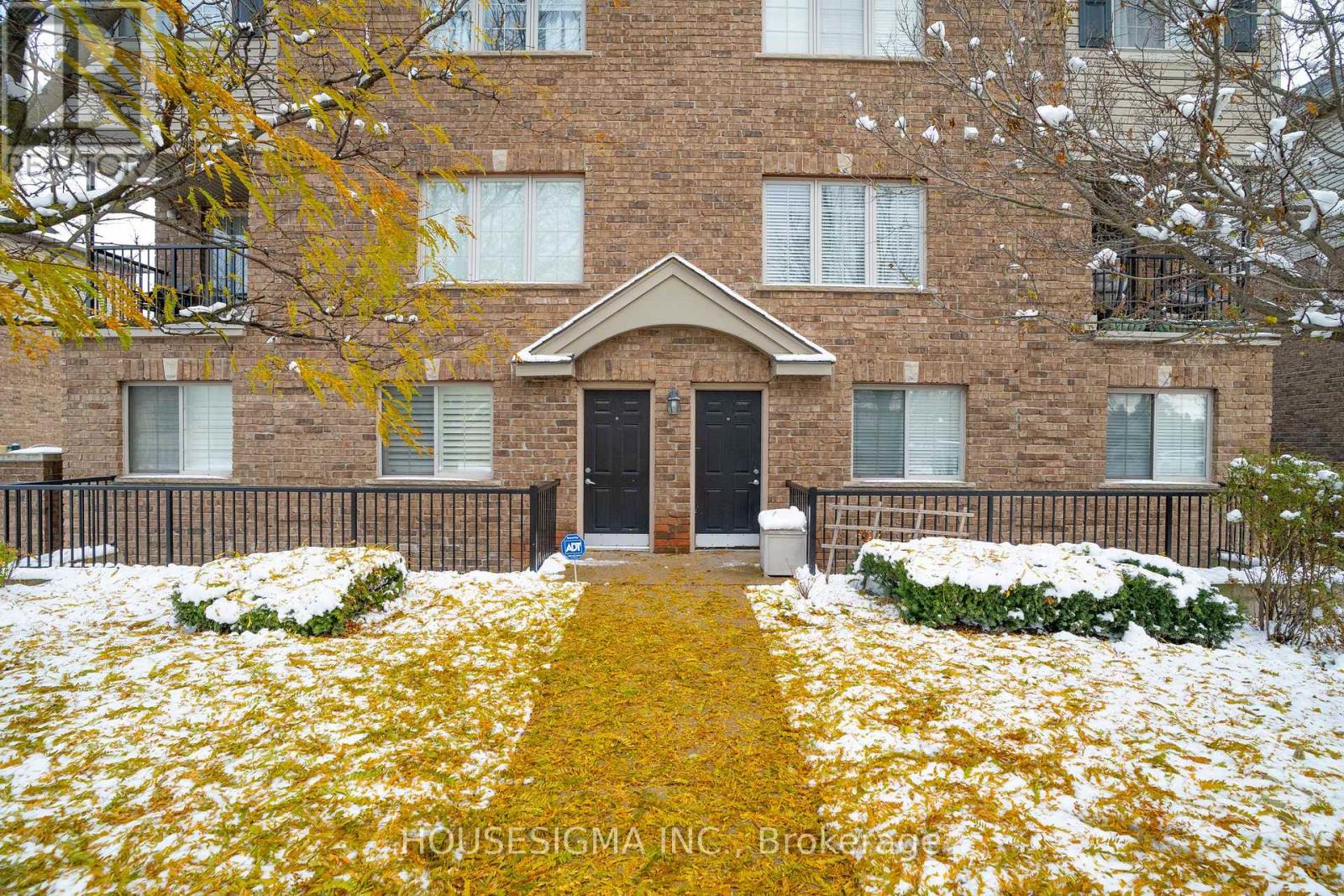 MLS® listing #29095674 for sale located at C17 - 12 HOLBORN DRIVE
