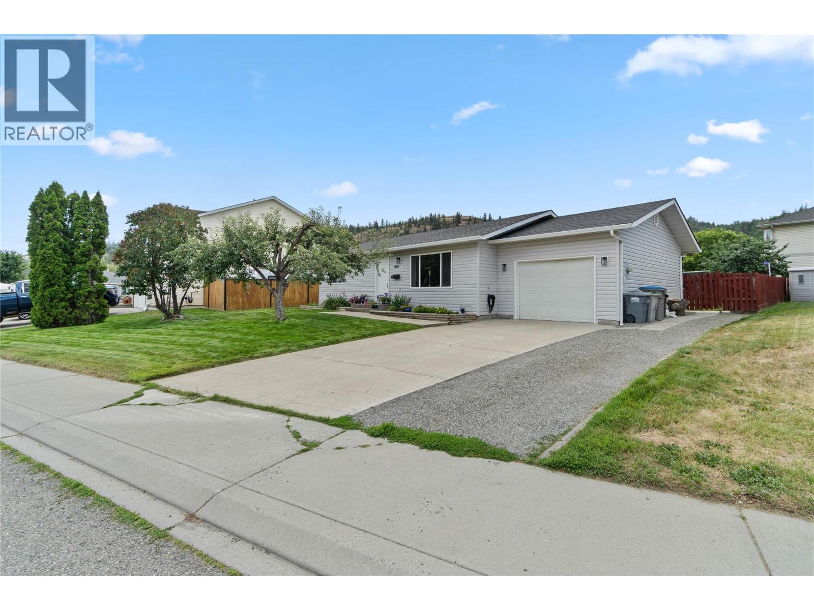 MLS® listing #29100588 for sale located at 8871 Badger Drive