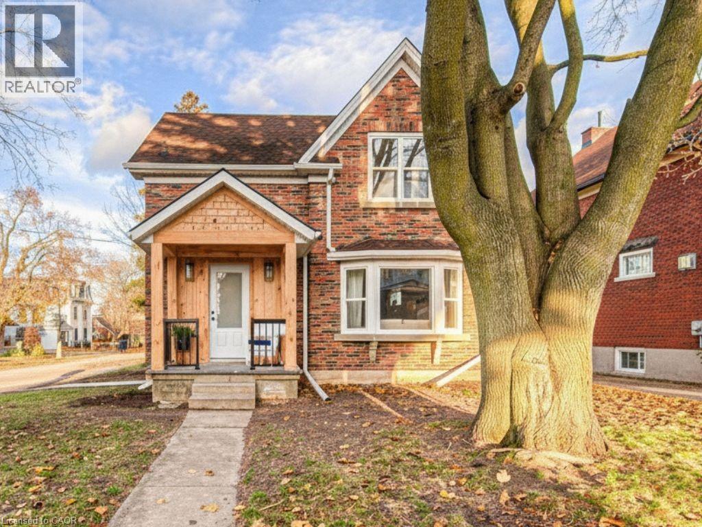 MLS® listing #29102615 for sale located at 30 DUNBAR Road S