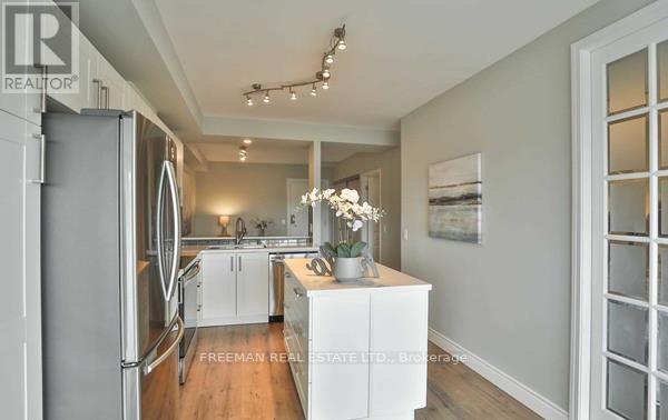 MLS® listing #29102992 for sale located at 802 - 200 BURNHAMTHORPE ROAD