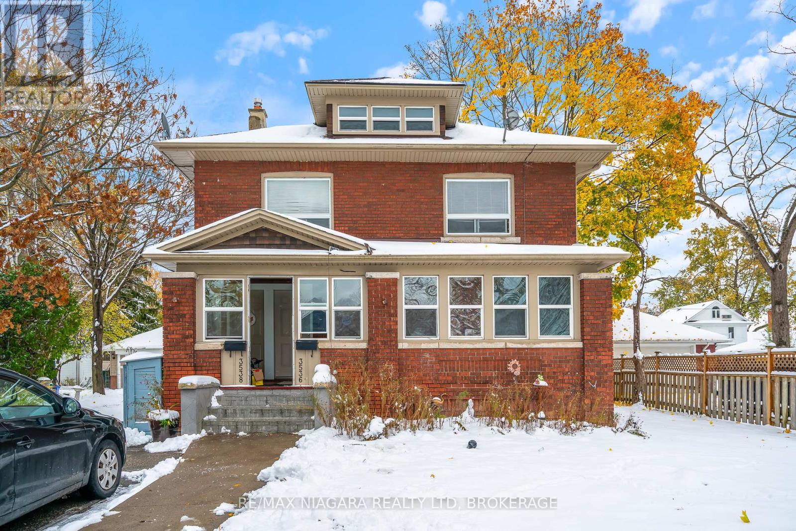 MLS® listing #29103890 for sale located at 3536 BOND STREET