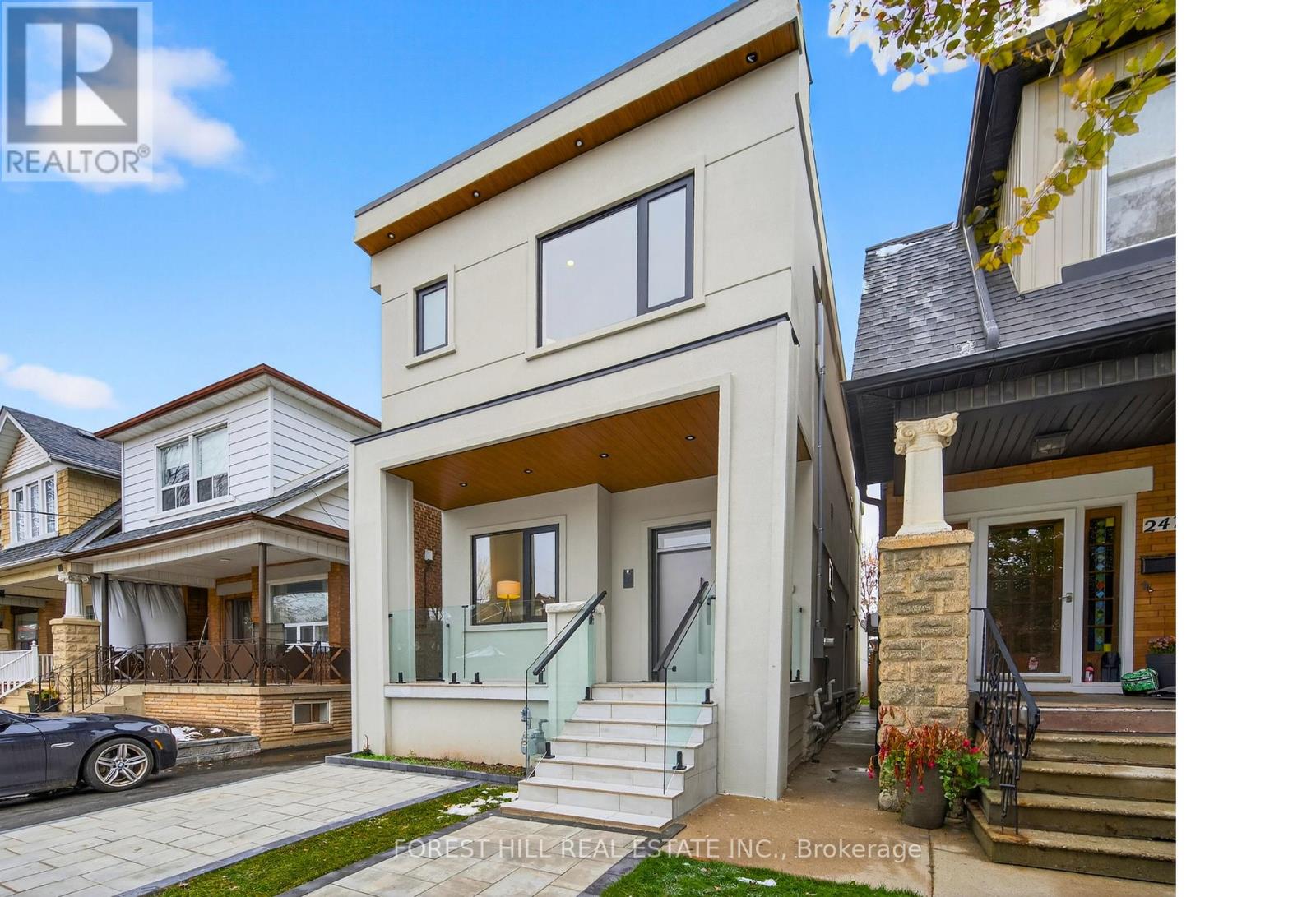 MLS® listing #29106268 for sale located at 249 LAUDER AVENUE