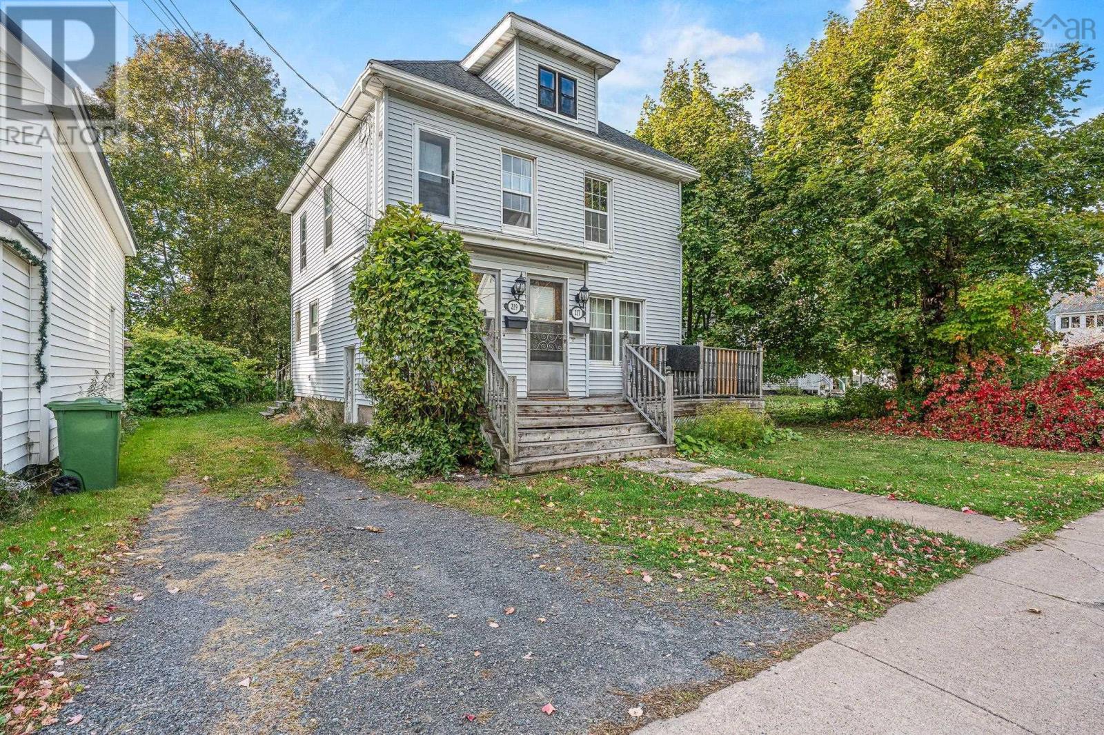 MLS® listing #29107064 for sale located at 217-219 Albert Street