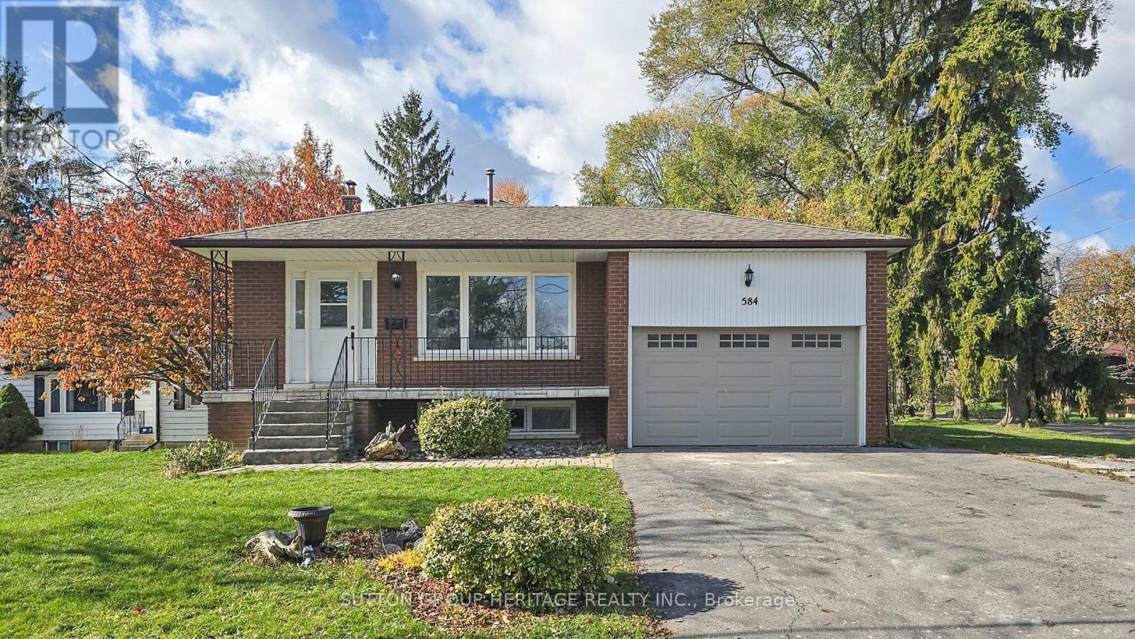 MLS® listing #29107312 for sale located at 584 WESTSHORE BOULEVARD