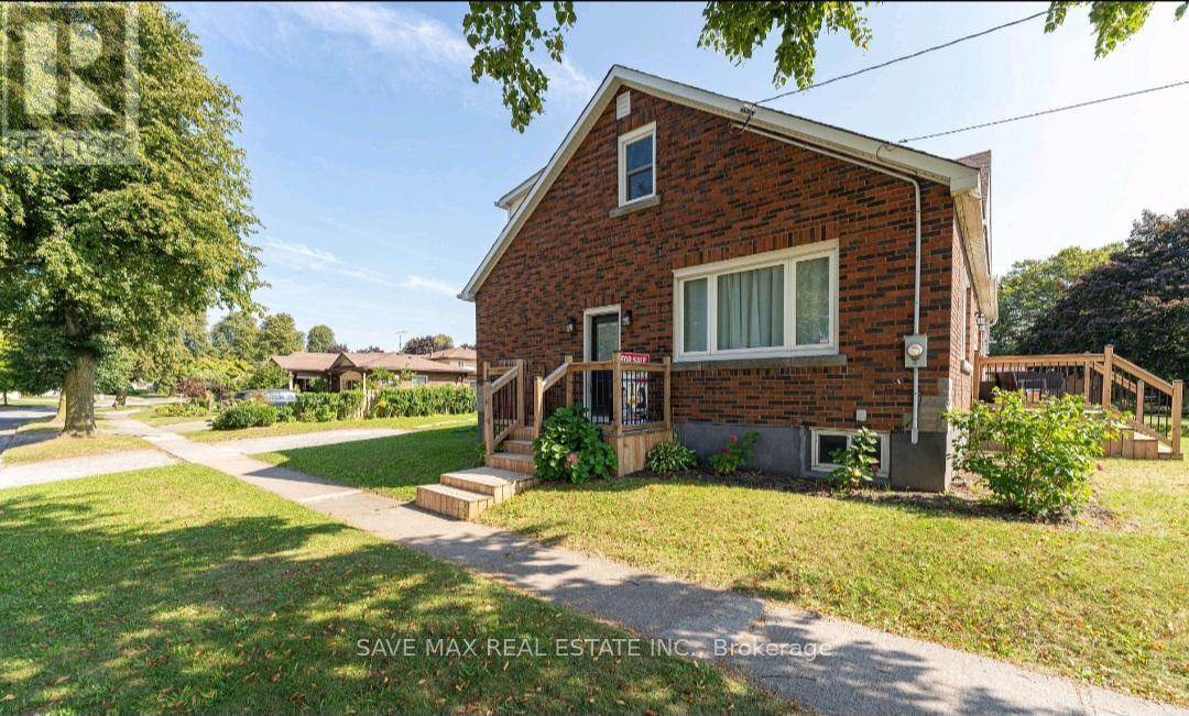 MLS® listing #29107872 for sale located at LOWER - 6549 RIALL STREET