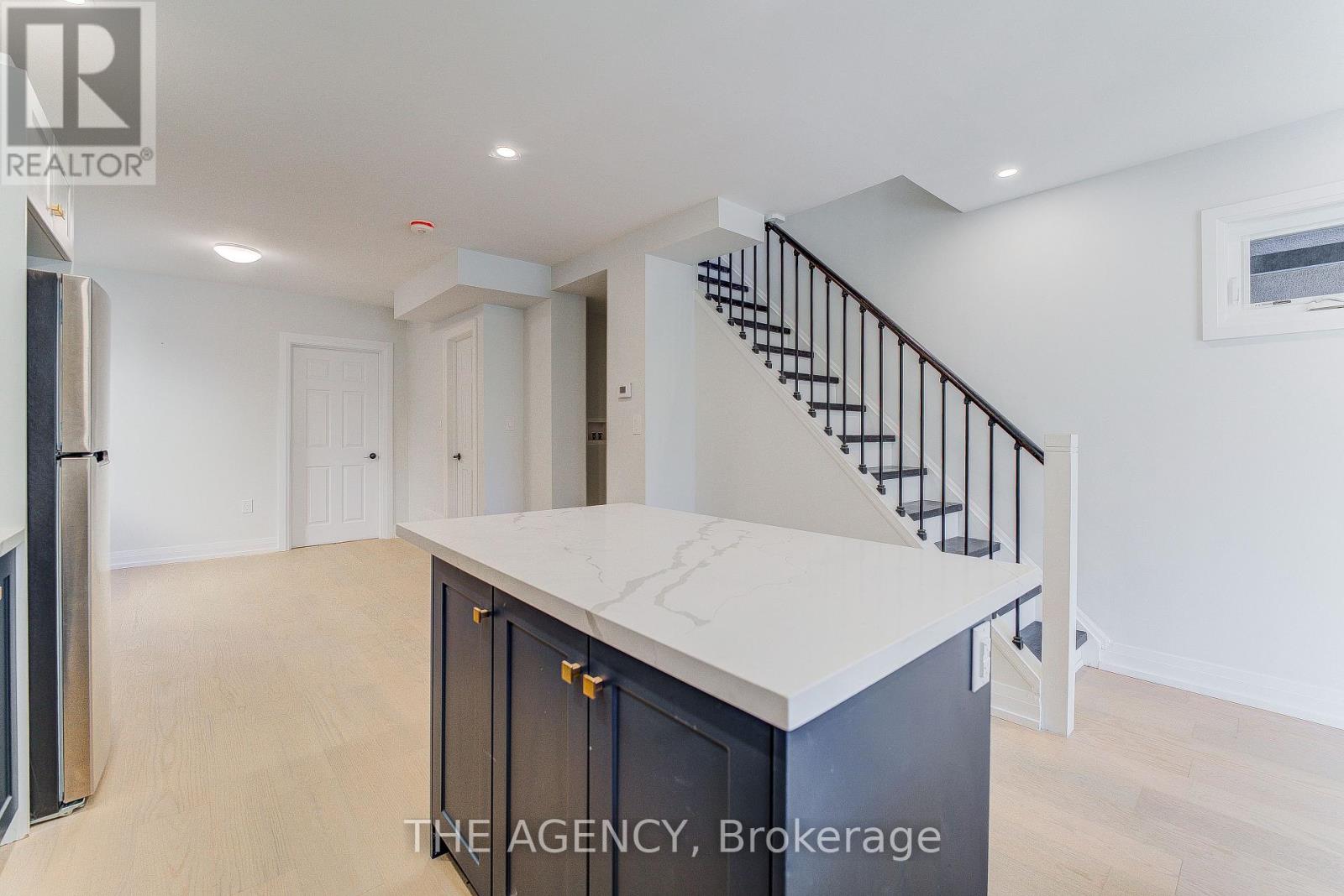 MLS® listing #29111207 for sale located at 259 ROBINA AVENUE