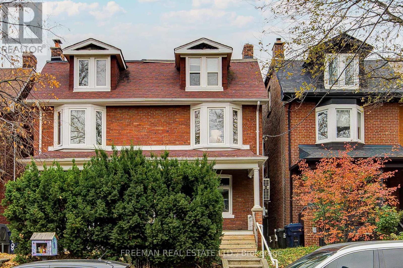 MLS® listing #29111706 for sale located at BSMT - 470 GRACE STREET