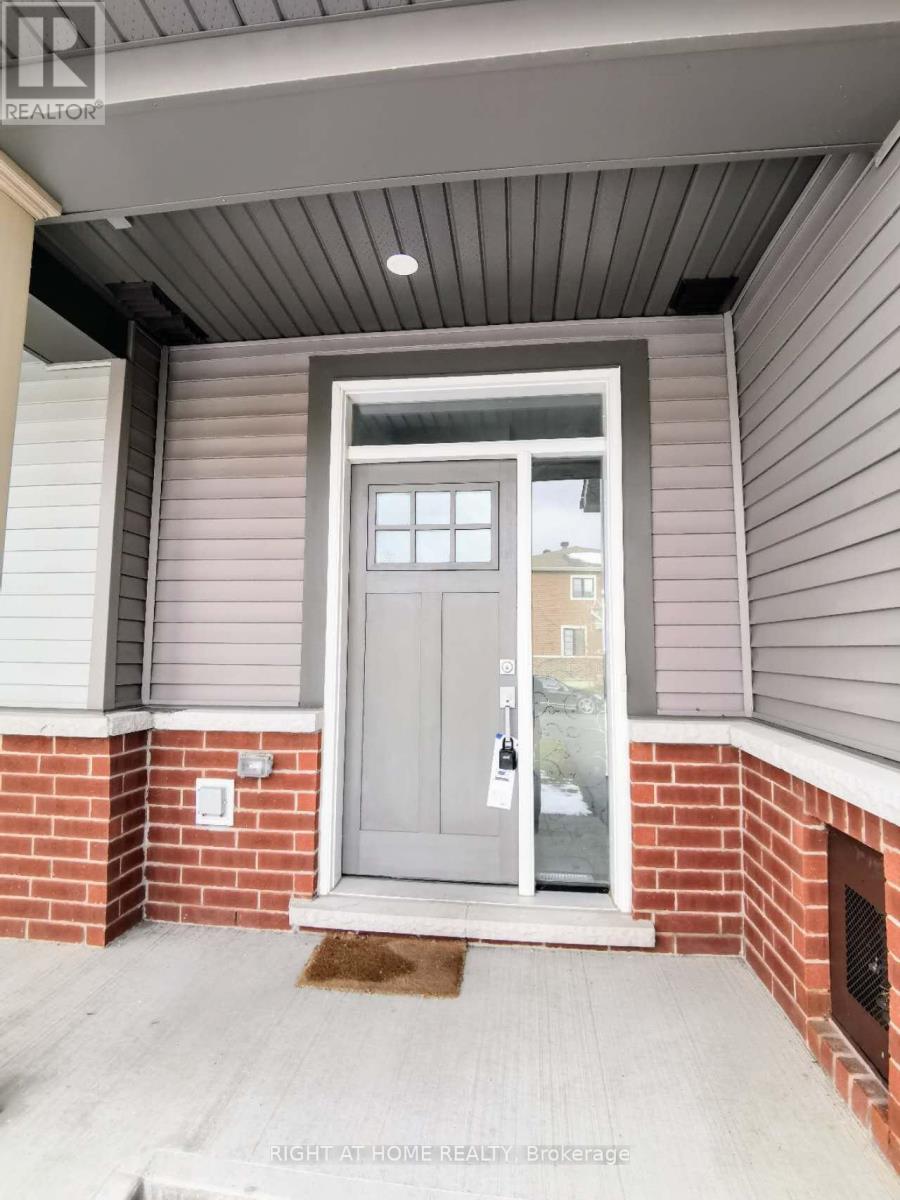 MLS® listing #29117517 for sale located at 90 NATARE PLACE E