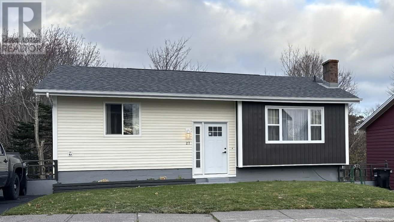 MLS® listing #29118666 for sale located at 27 Holbrook Avenue
