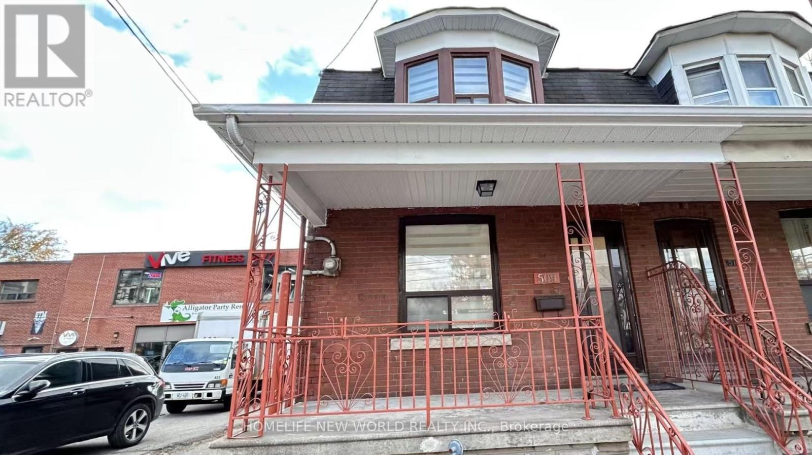 MLS® listing #29124116 for sale located at 509 DUPONT STREET