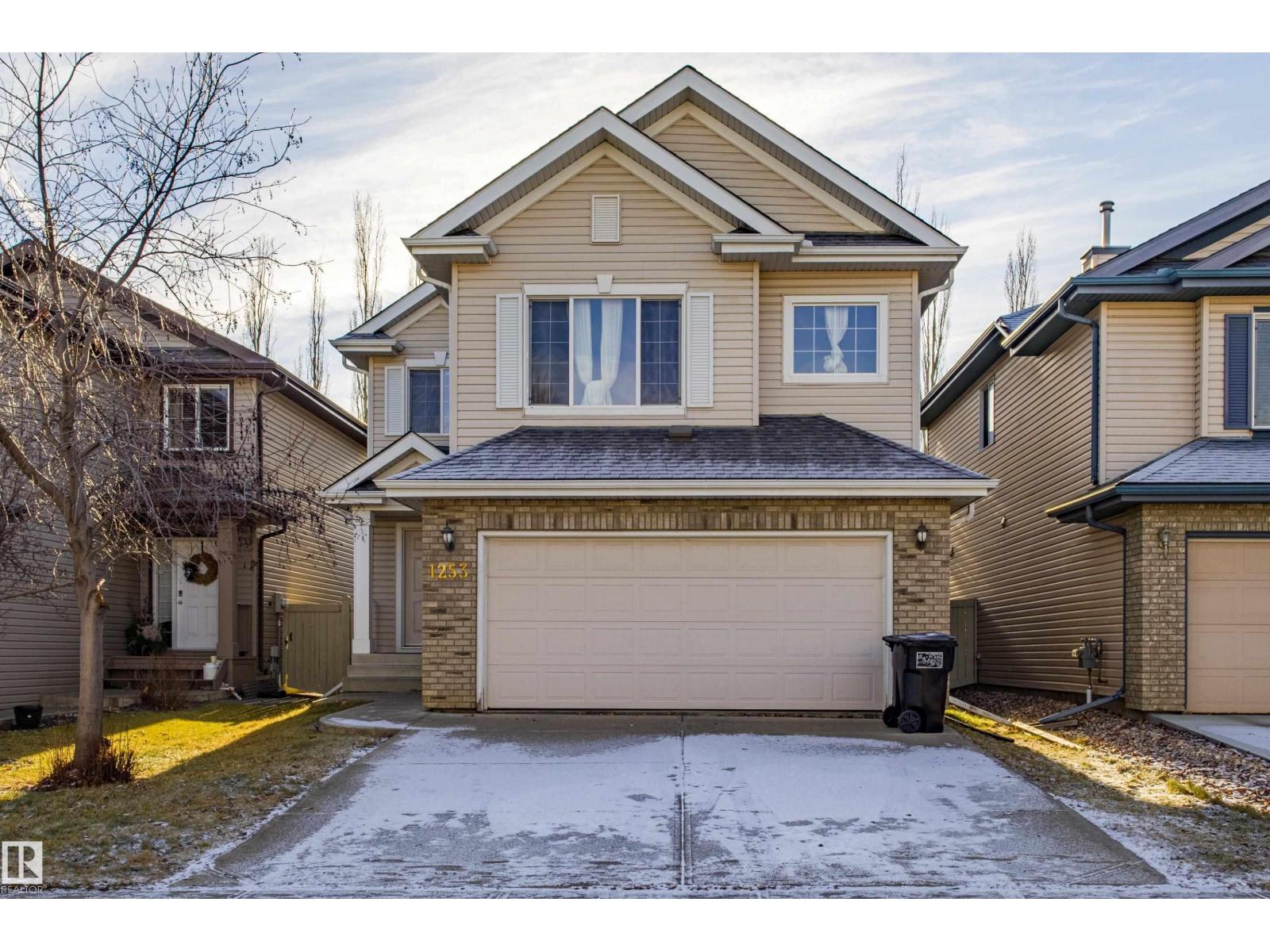 MLS® listing #29125242 for sale located at 1253 LATTA CR NW