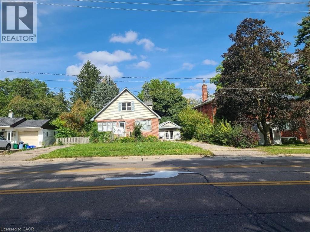 MLS® listing #29126838 for sale located at 1154 QUEENS Boulevard