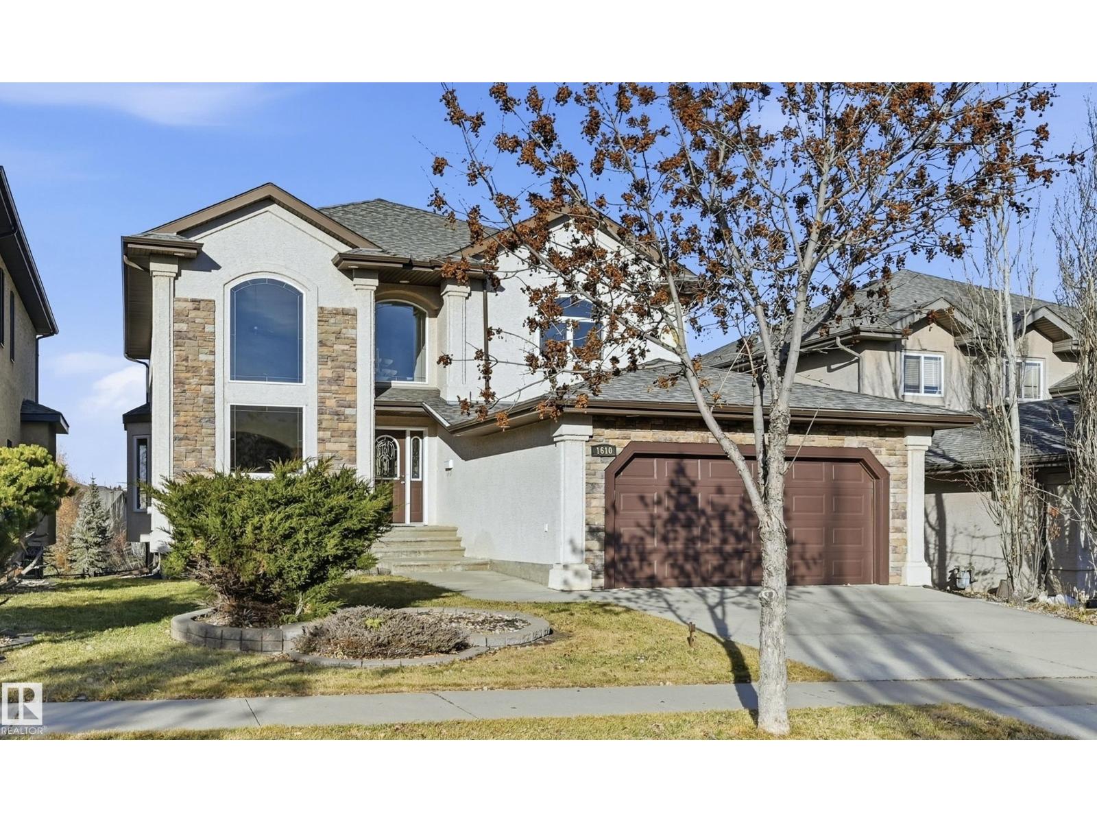 MLS® listing #29128552 for sale located at 1610 HASWELL CO NW