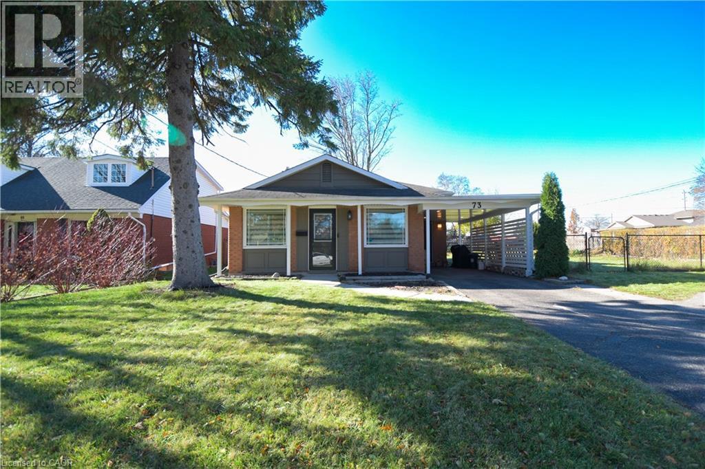 MLS® listing #29129642 for sale located at 73 LARKSPUR Crescent