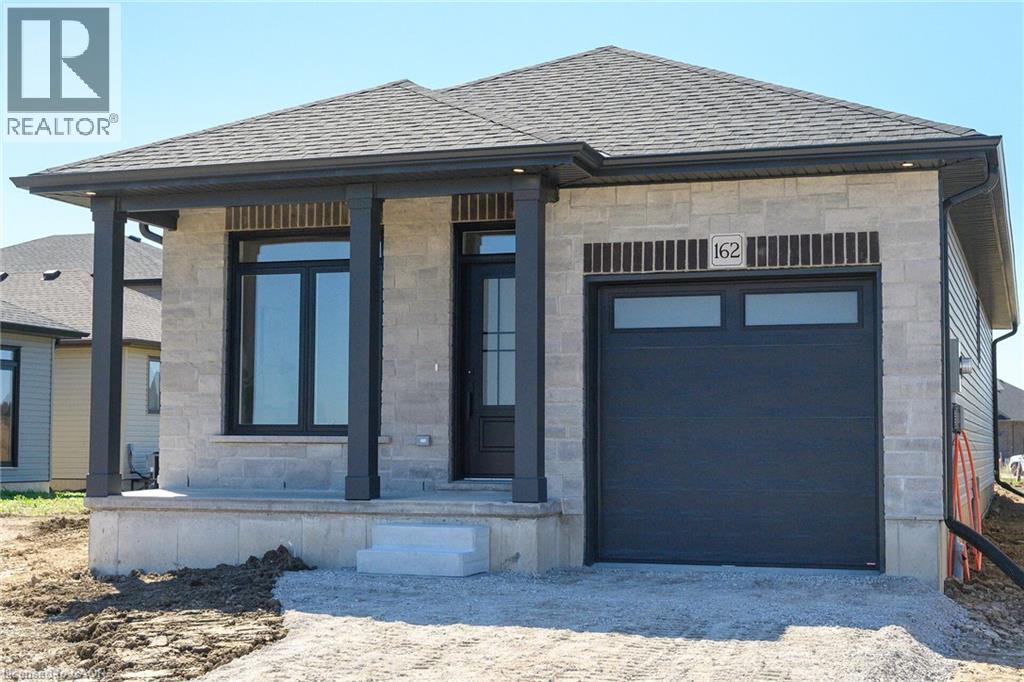 MLS® listing #29129891 for sale located at 162 CRADDOCK Boulevard