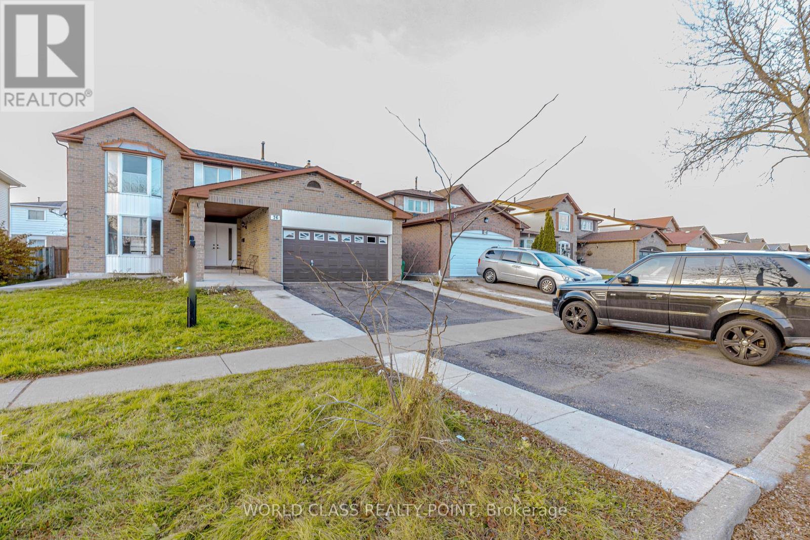 MLS® listing #29129979 for sale located at 76 MOFFATT AVENUE