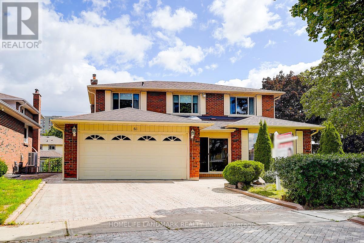 MLS® listing #29130003 for sale located at 61 ELLENHALL SQUARE