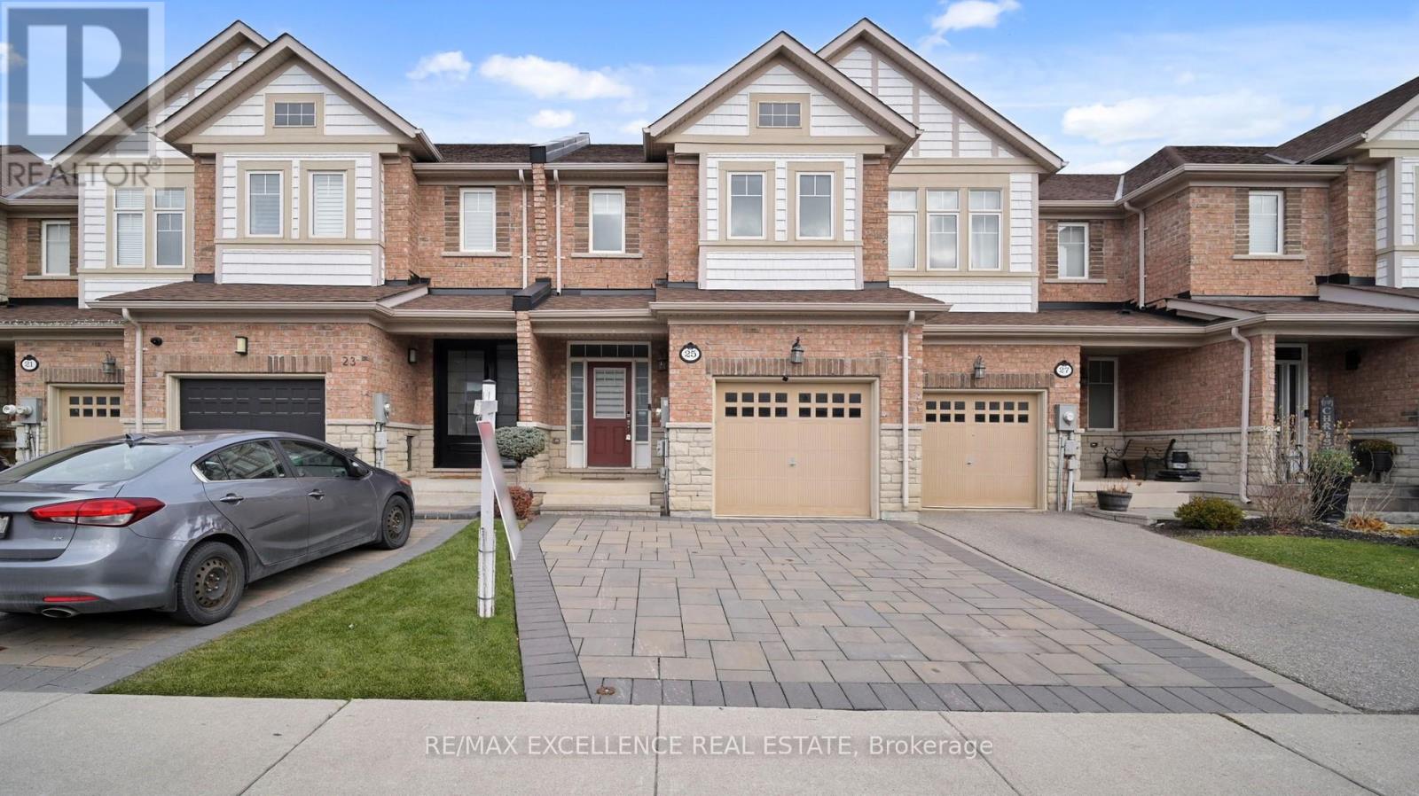 MLS® listing #29130028 for sale located at 25 VINEWOOD ROAD