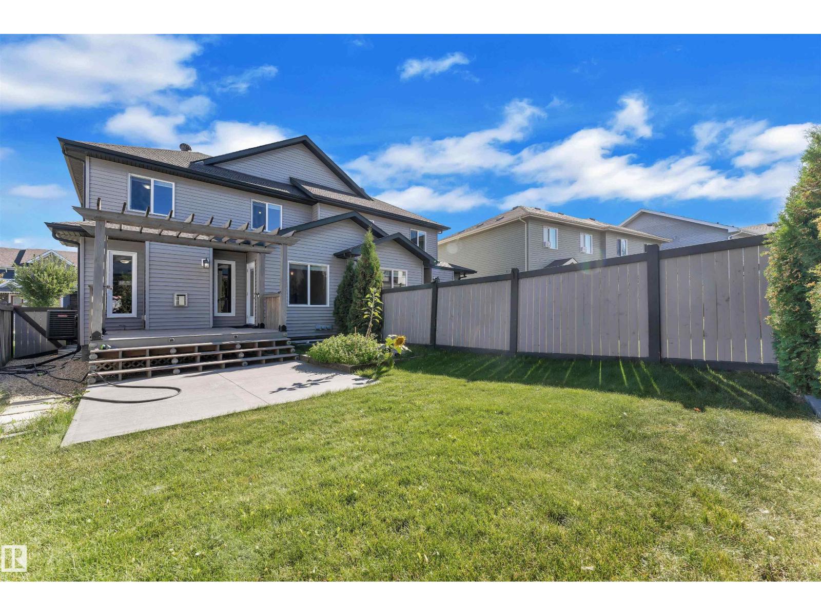 MLS® listing #29130417 for sale located at 728 177 ST SW