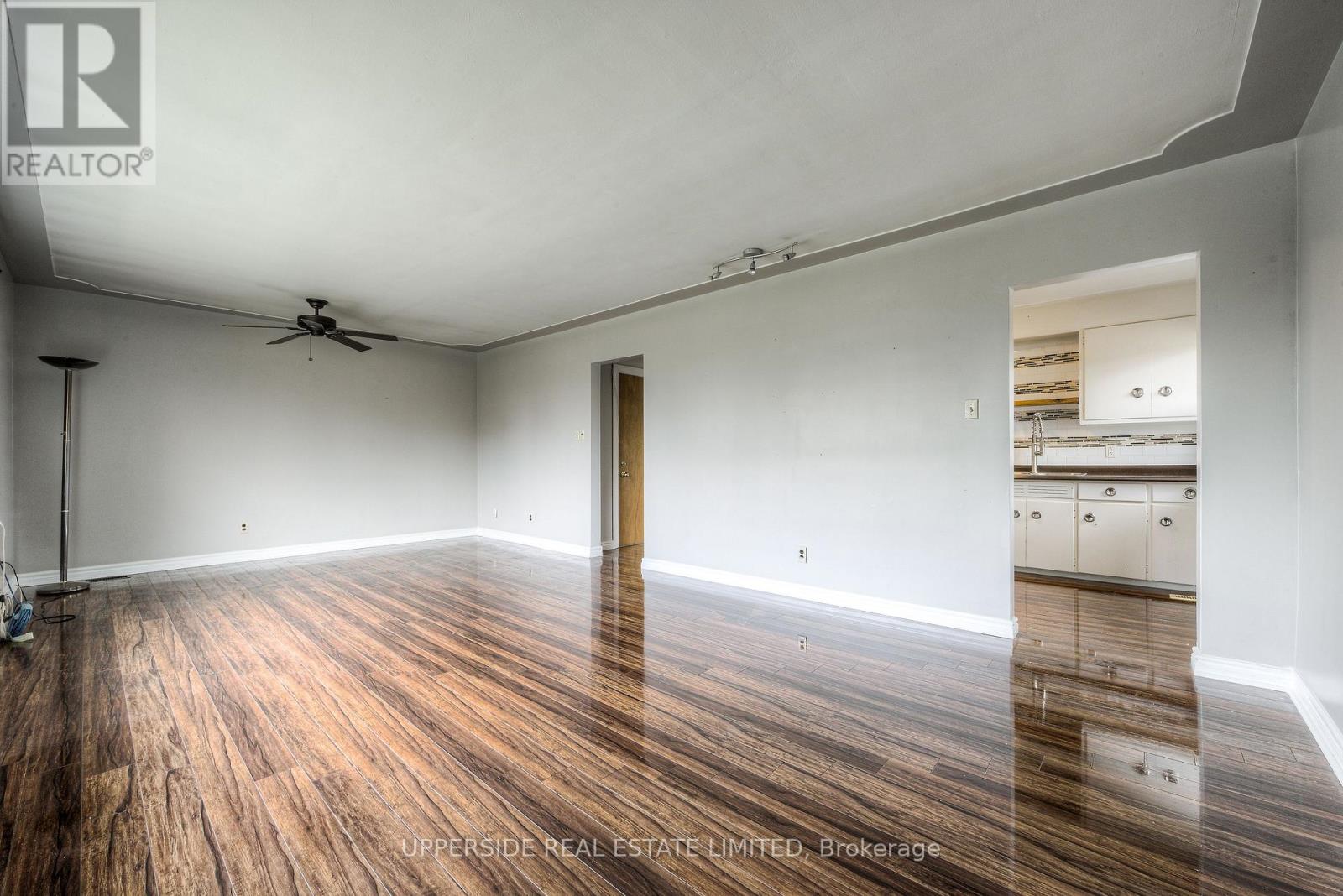 MLS® listing #29130549 for sale located at 3 - 7 BALMORAL DRIVE