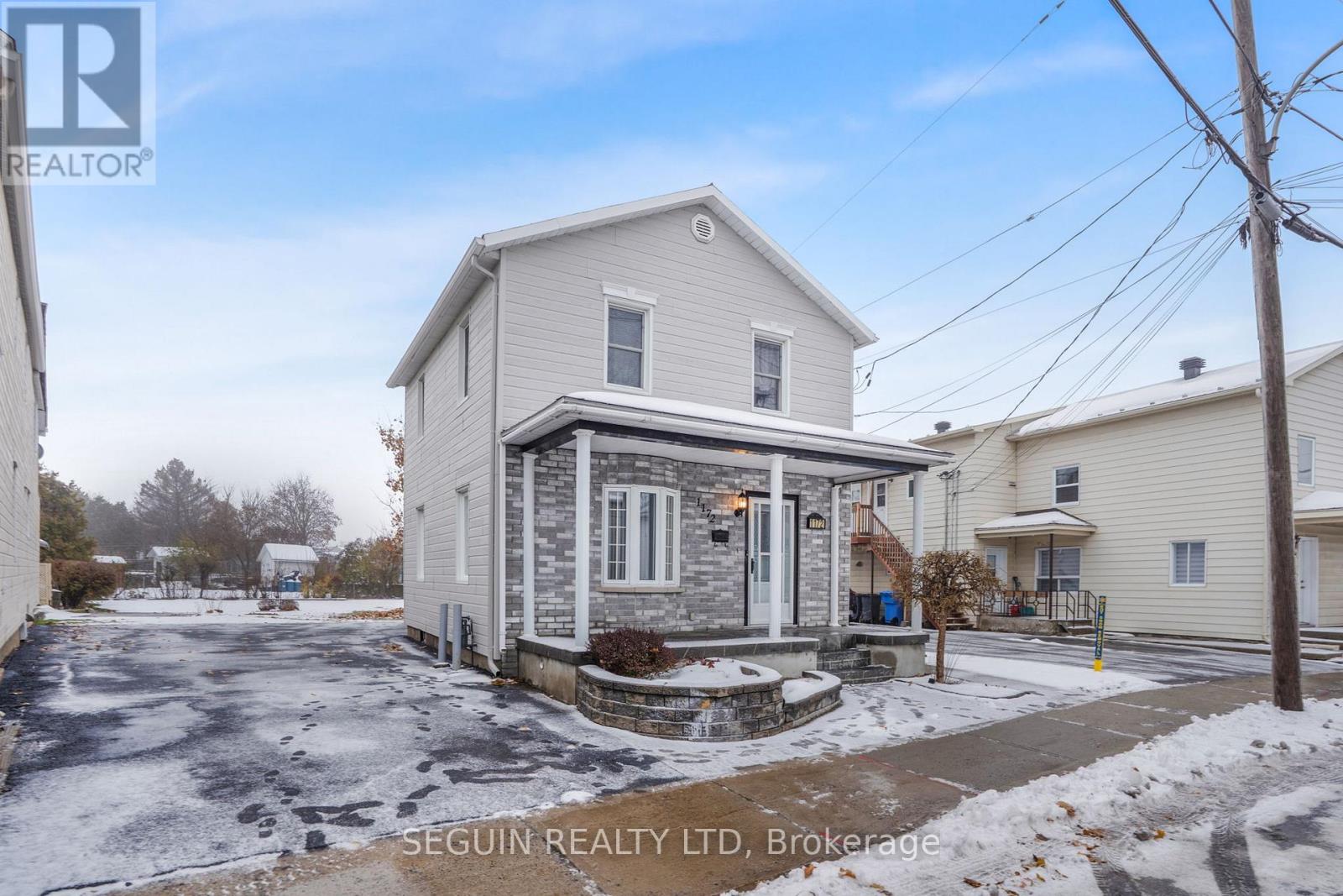 MLS® listing #29131149 for sale located at 1172 MAIN STREET E