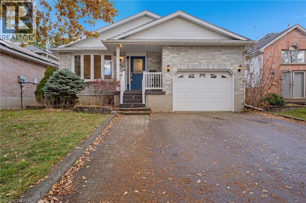 MLS® listing #29132627 for sale located at 62 WILDLARK Crescent