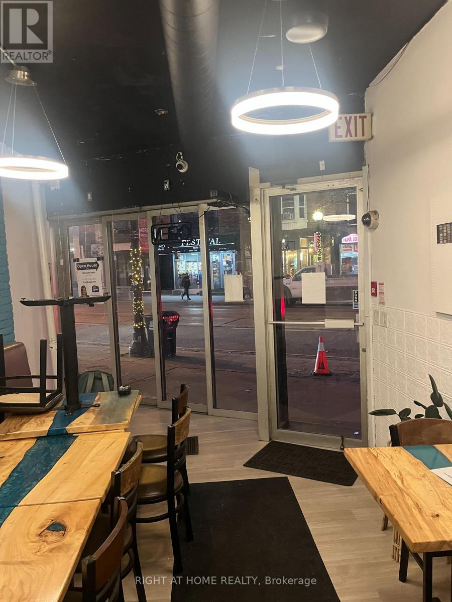 MLS® listing #29133537 for sale located at 648 COLLEGE STREET