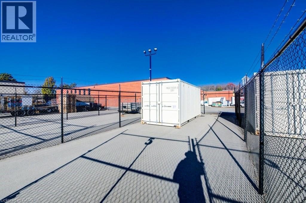 MLS® listing #29133708 for sale located at 44 BEASLEY Drive Unit# 5-S