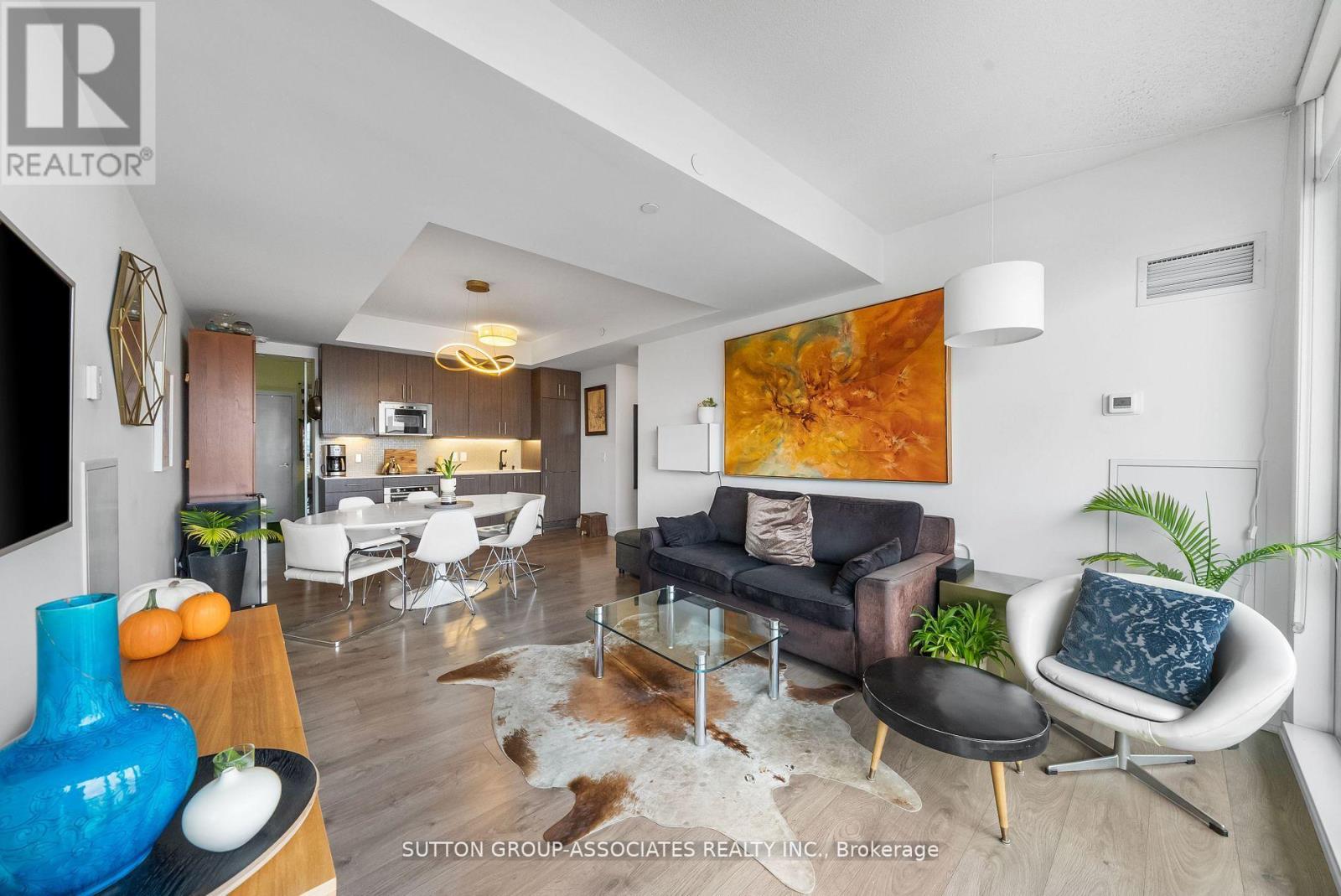 MLS® listing #29133749 for sale located at 1521 - 297 COLLEGE STREET