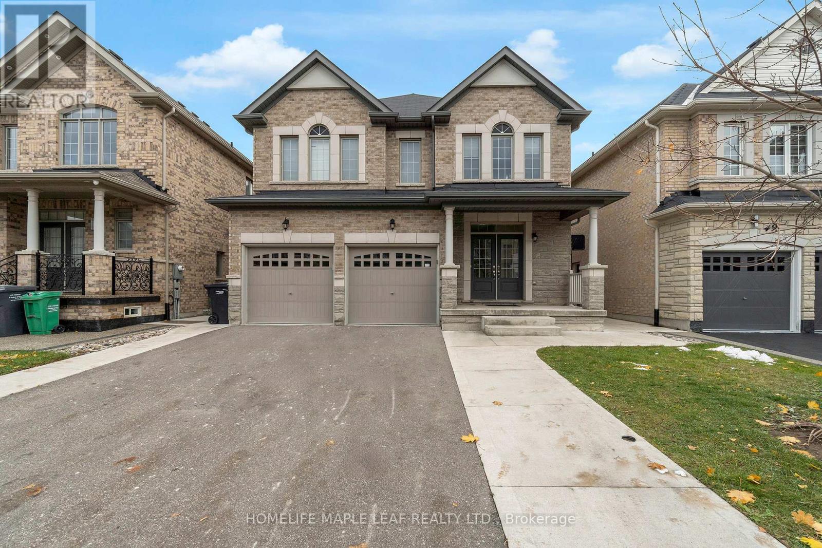 MLS® listing #29134559 for sale located at 51 HANBURY CRESCENT