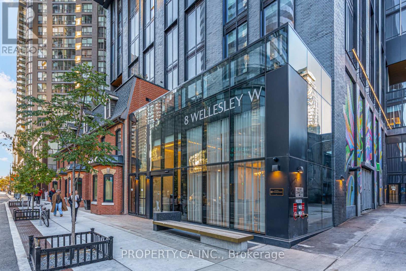 MLS® listing #29134629 for sale located at 2116 - 8 WELLESLEY STREET W