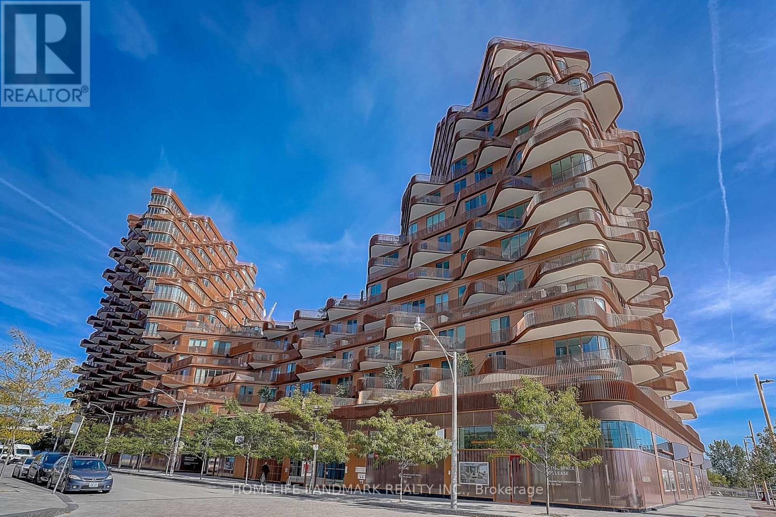 MLS® listing #29134631 for sale located at 1122 - 155 MERCHANTS' WHARF