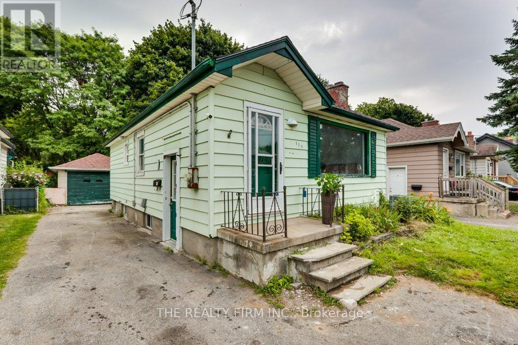 MLS® listing #29136389 for sale located at 520 HIGHBURY AVENUE N