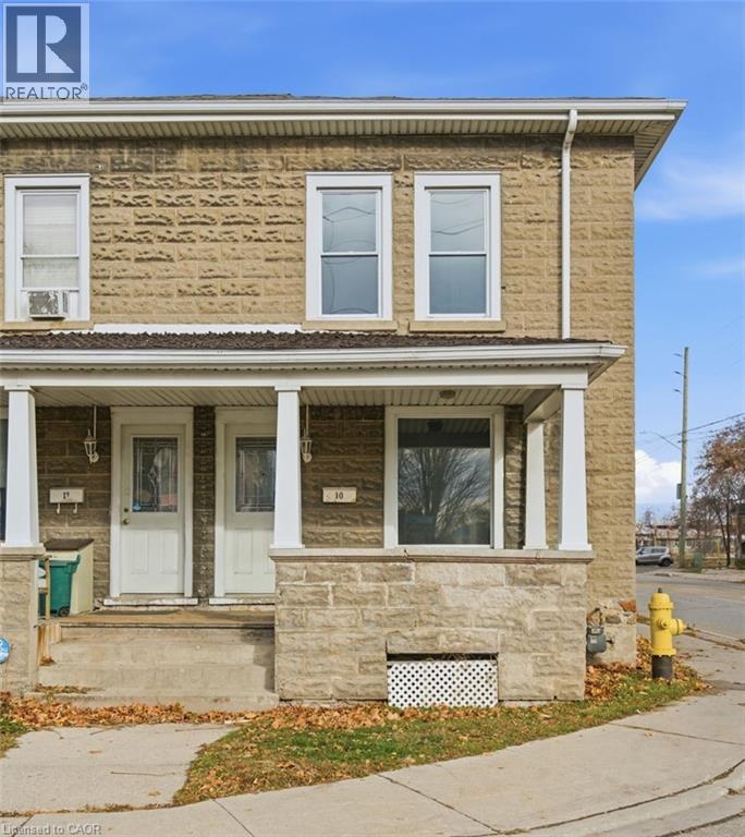 MLS® listing #29136531 for sale located at 10 WALNUT Street