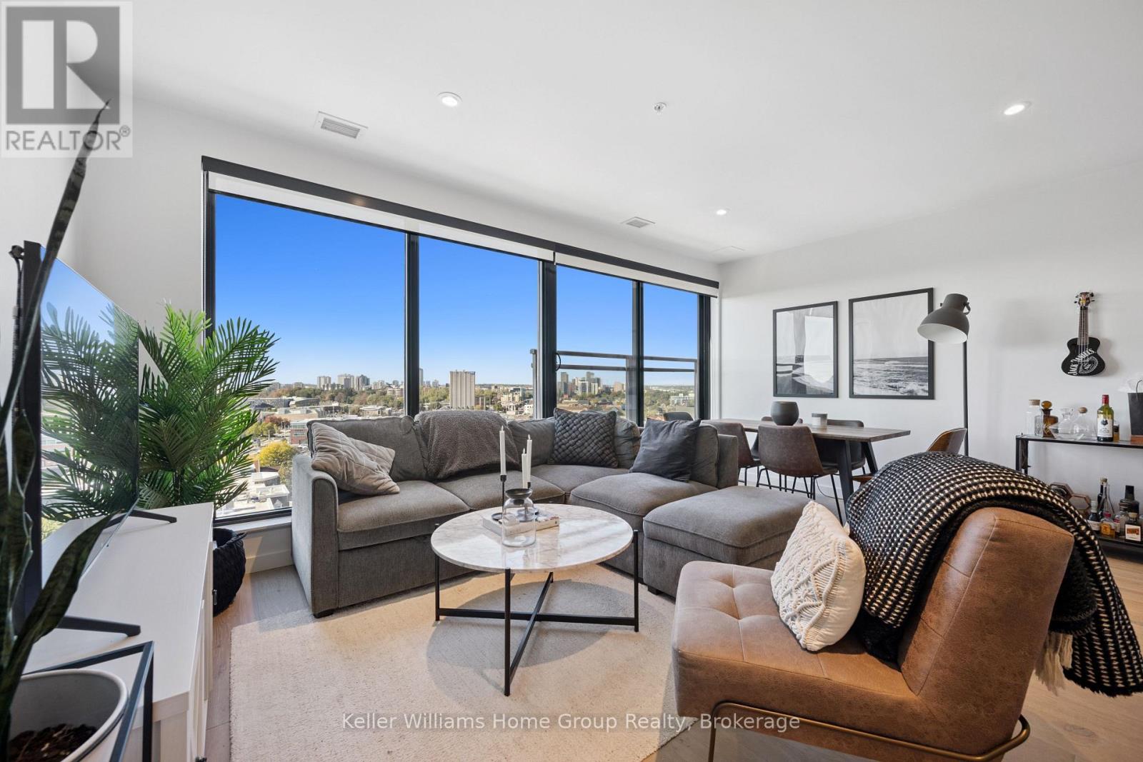 MLS® listing #29137273 for sale located at 1105 - 181 KING STREET S