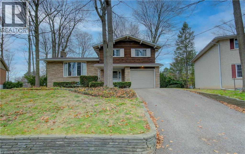 MLS® listing #29138493 for sale located at 38 GLENWOOD Drive