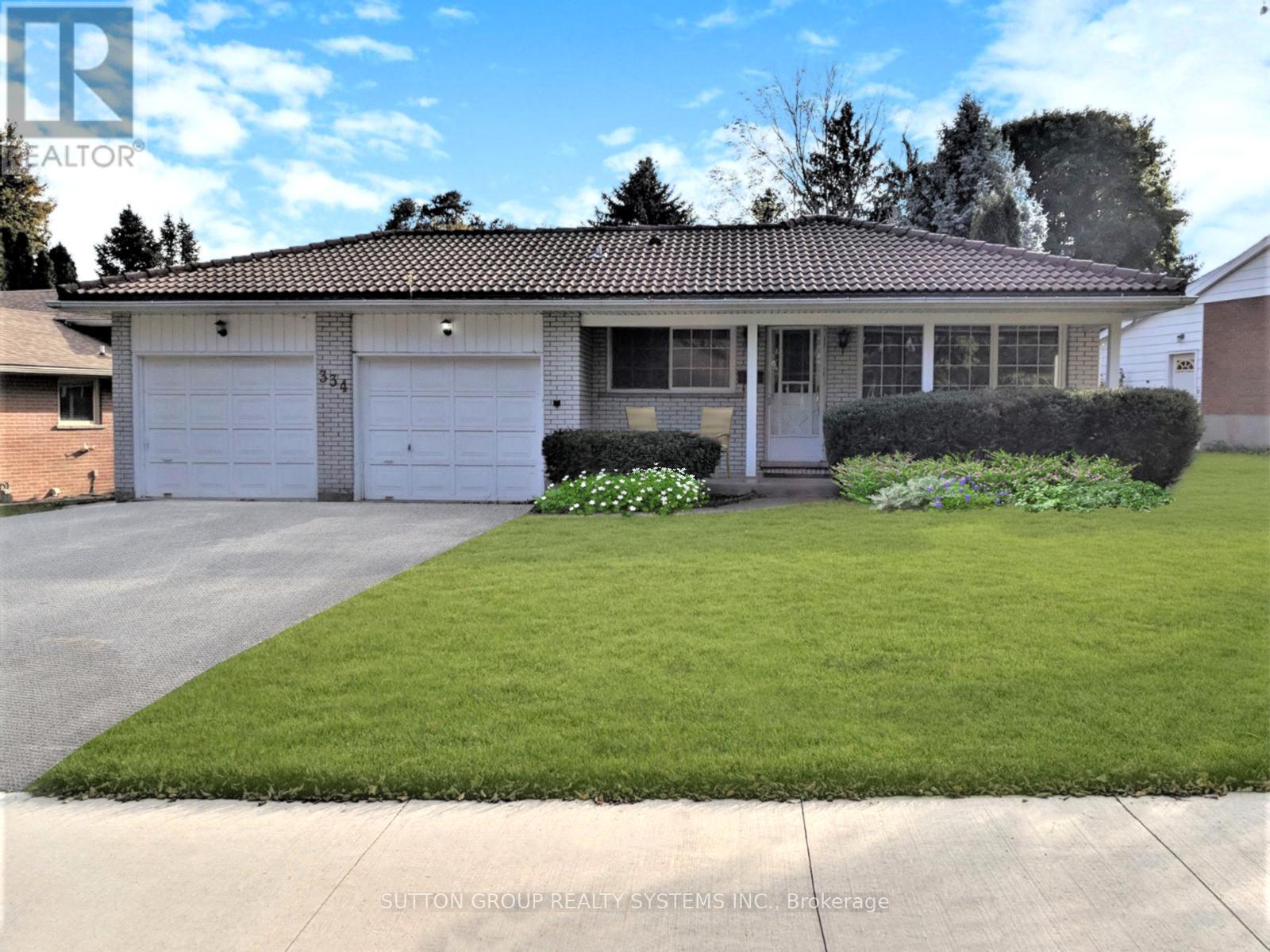 MLS® listing #29139754 for sale located at 334 DALE CRESCENT