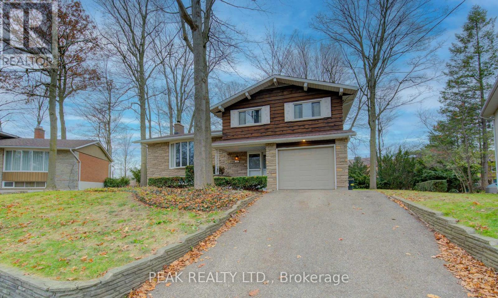 MLS® listing #29140801 for sale located at 38 GLENWOOD DRIVE