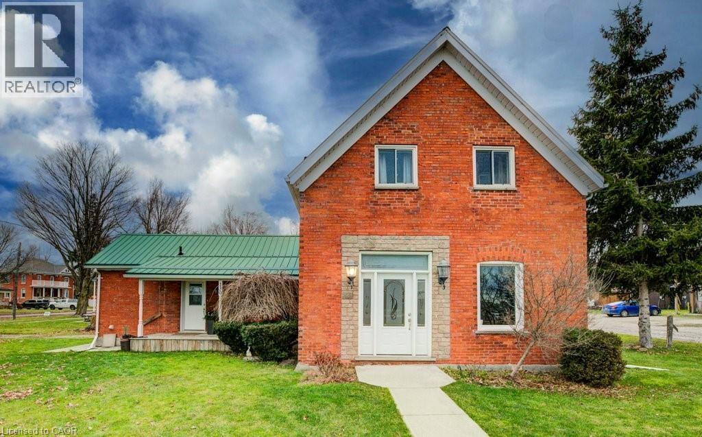 MLS® listing #29141453 for sale located at 130 ARTHUR Street