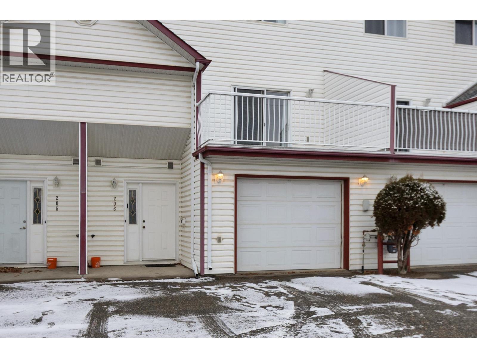 MLS® listing #29142610 for sale located at 206 3363 WESTWOOD DRIVE