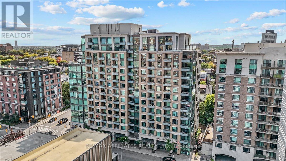 MLS® listing #29143524 for sale located at 303 - 238 BESSERER STREET