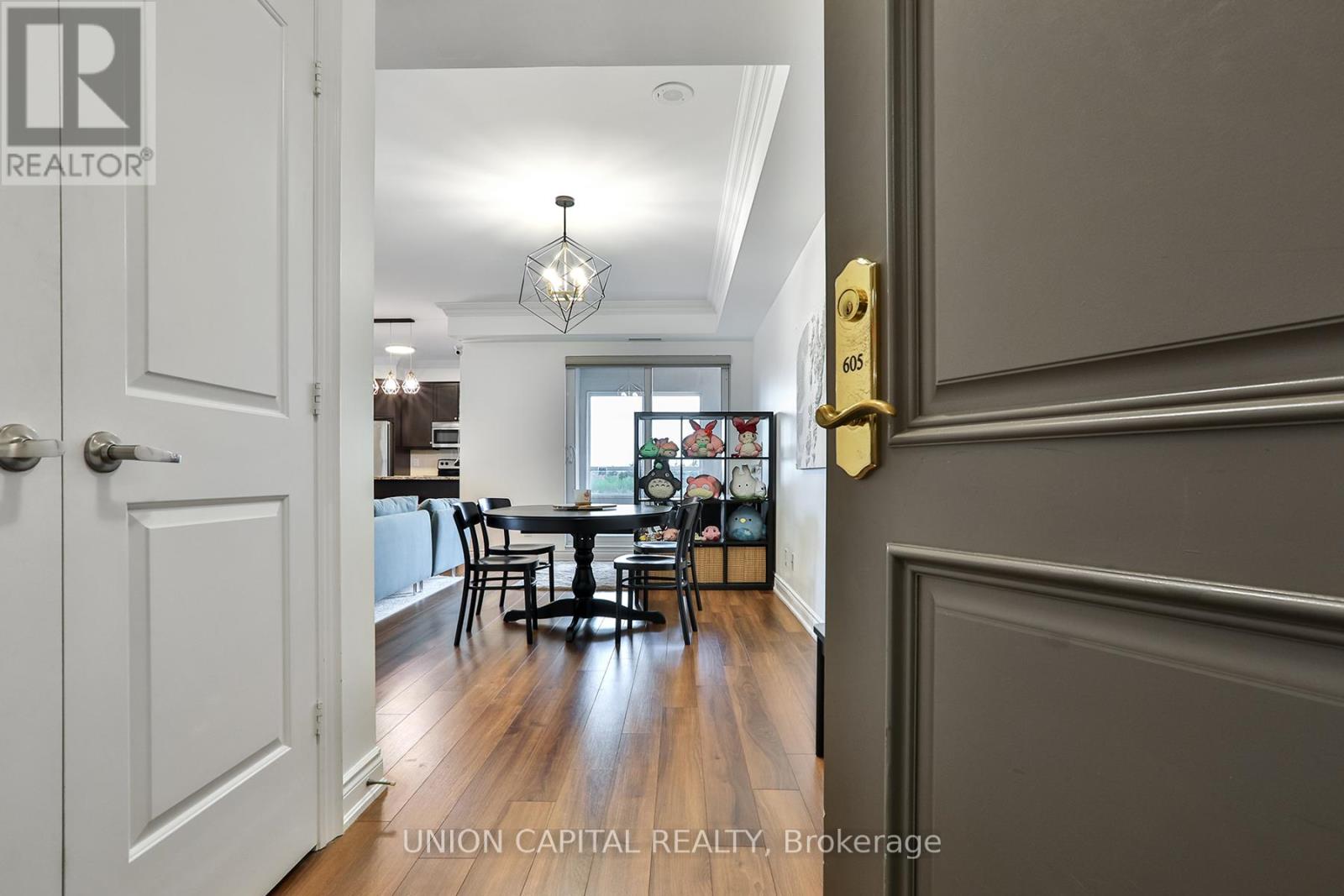 MLS® listing #29147691 for sale located at 605 - 9255 JANE STREET