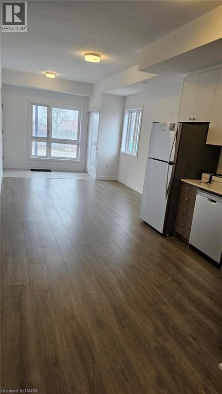 MLS® listing #29147709 for sale located at 40 PALACE Street Unit# J2